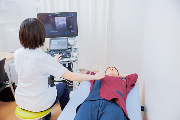 宮城県対がん協会乳がん検診超音波検査の様子